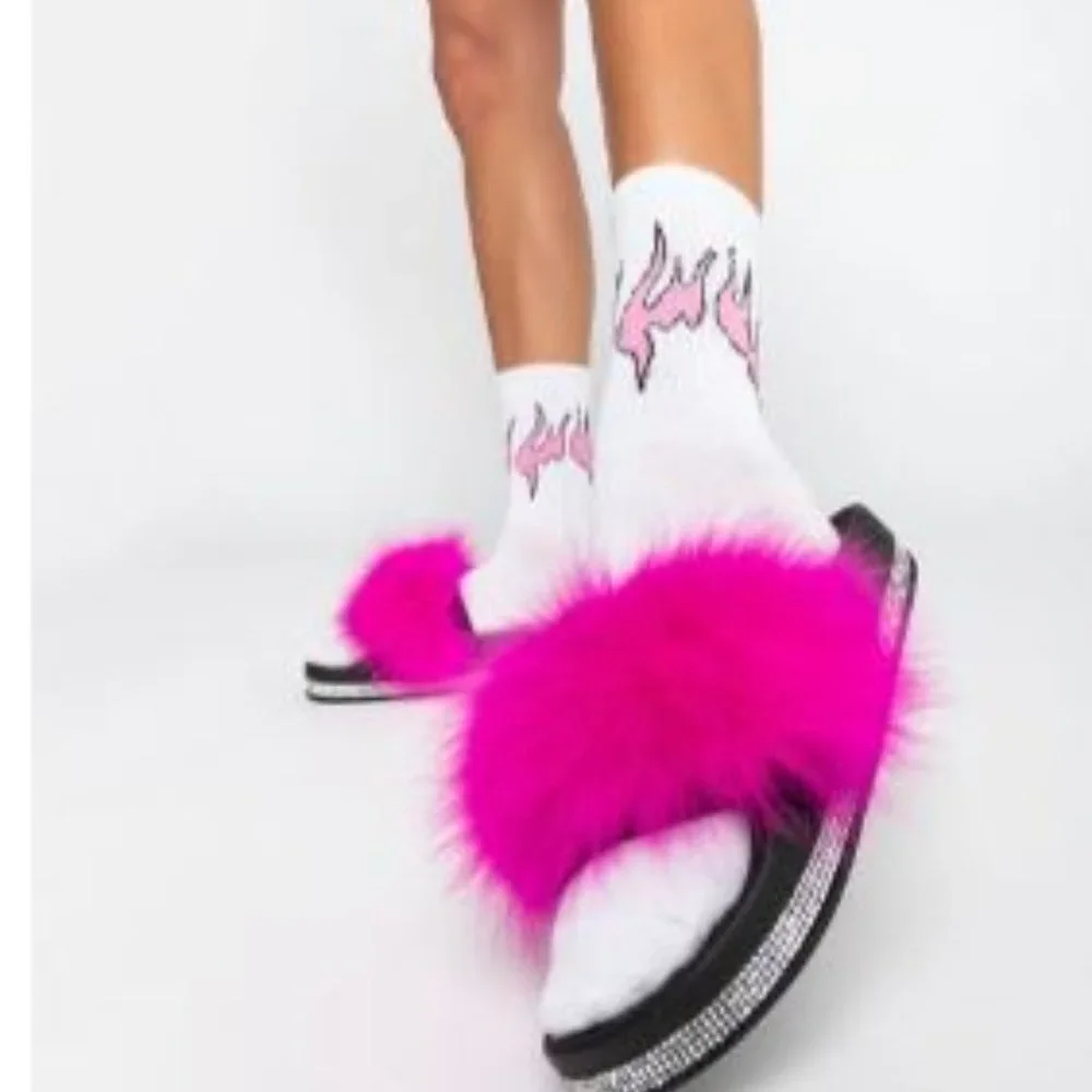 Azalea Wang Girls Night In Pink Slides